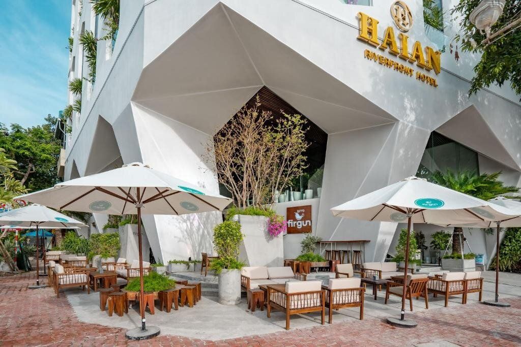 Review Haian Riverfront Hotel Da Nang: Khách sạn view sông Hàn sang trọng giữa trung tâm Đà Nẵng