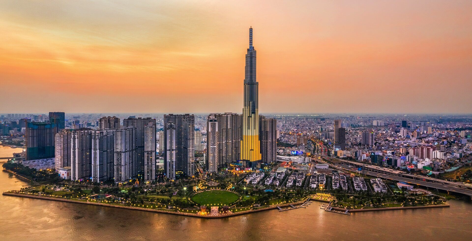 Top 15 Trung tâm thương mại ở Hồ Chí Minh điểm hẹn lý tưởng cho mua sắm, ẩm thực và giải trí