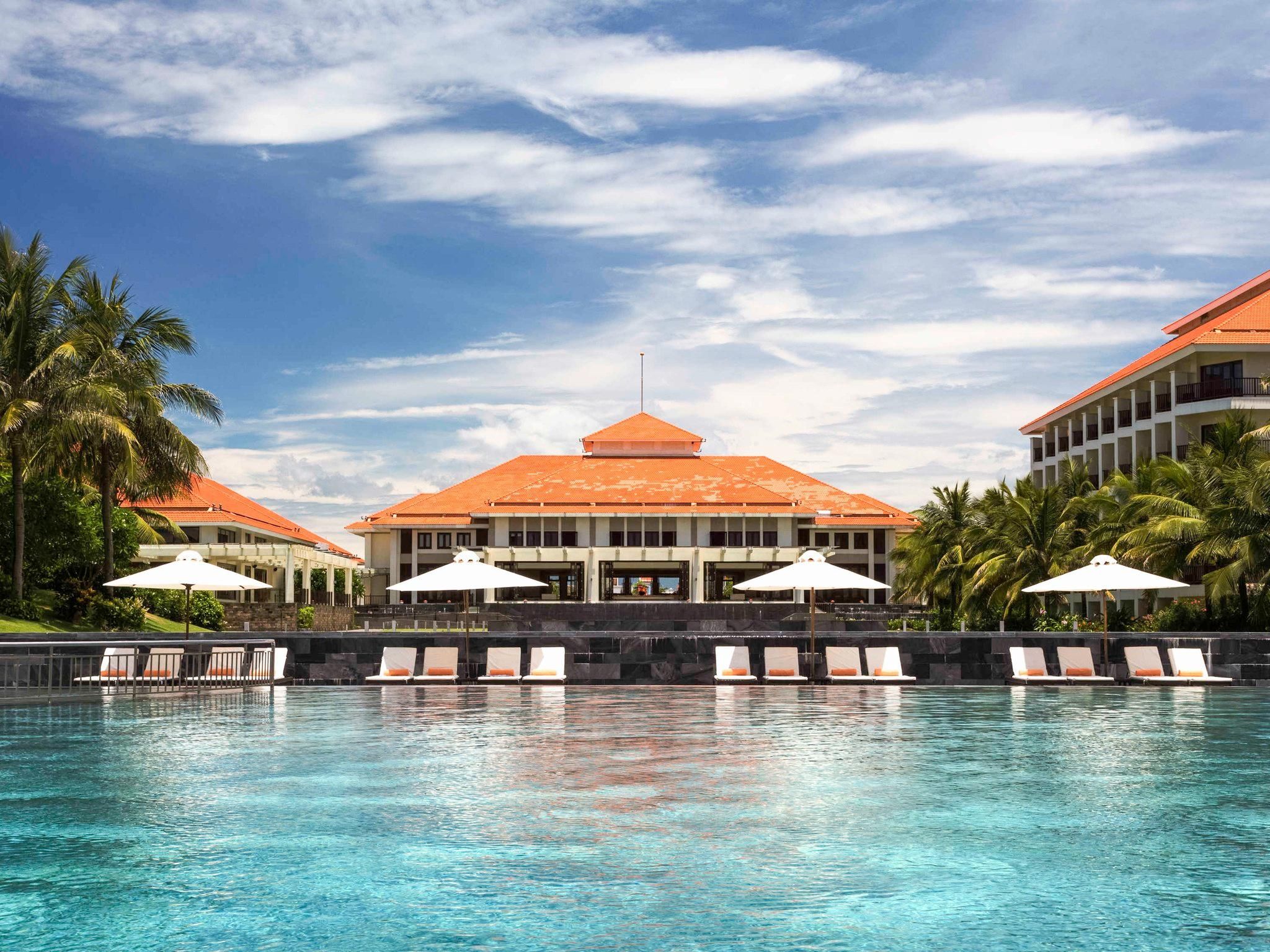 Review Pullman Danang Beach Resort: Trải Nghiệm Nghỉ Dưỡng Đẳng Cấp 5 Sao Bên Bờ Biển Đà Nẵng