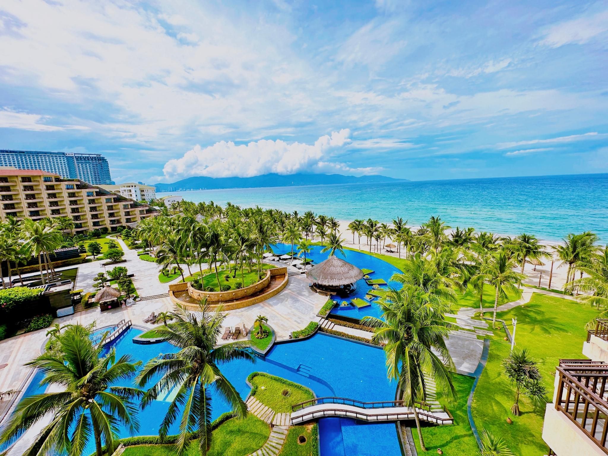 Review Crowne Plaza Danang, an IHG Hotel: Thiên Đường Lưu Trú Đẳng Cấp Quốc Tế Tại Đà Nẵng