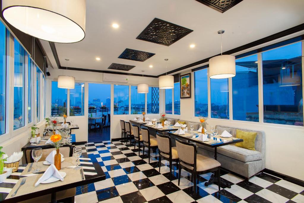 Review Khách sạn Serenity Diamond: Trải nghiệm nghỉ dưỡng đẳng cấp tại trung tâm Hà Nội