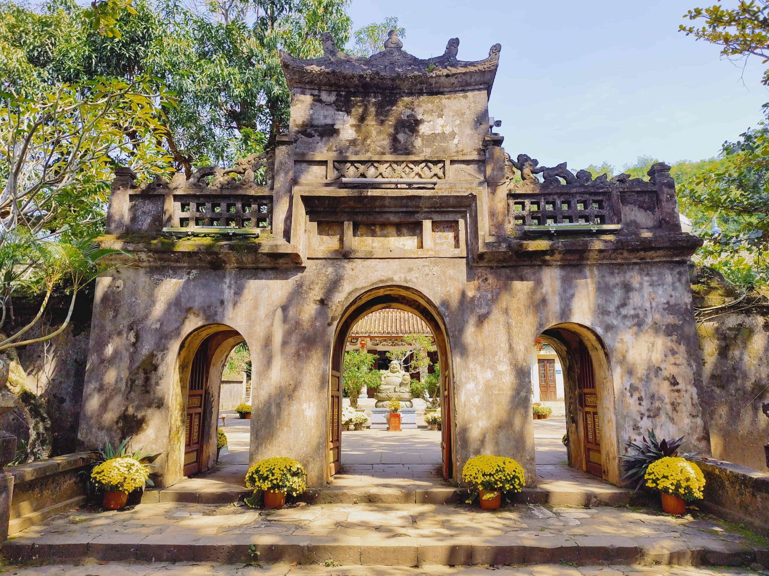 Chùa ở Đà Nẵng linh thiêng, đẹp và đáng ghé trong hành trình vãn cảnh