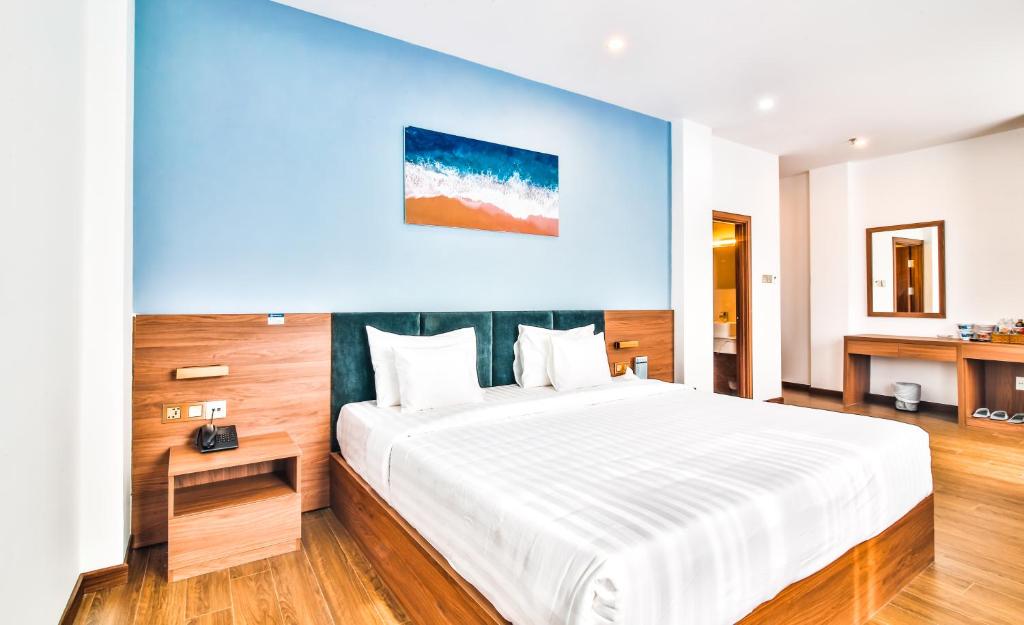 GRAND LEE HOTEL: Review chi tiết phòng nghỉ, tiện ích và giá phòng tại TP.HCM