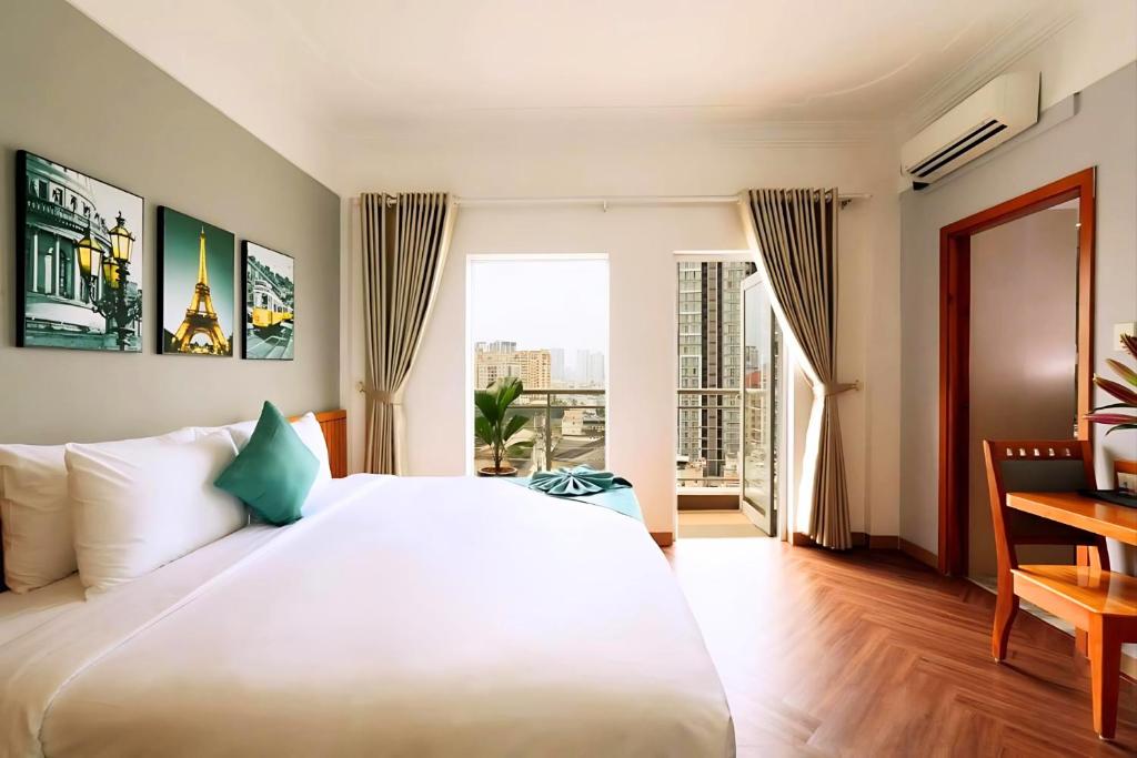 HAPPY LIFE GREEN HOTEL: Review phòng nghỉ, tiện ích và giá phòng tại TP.HCM