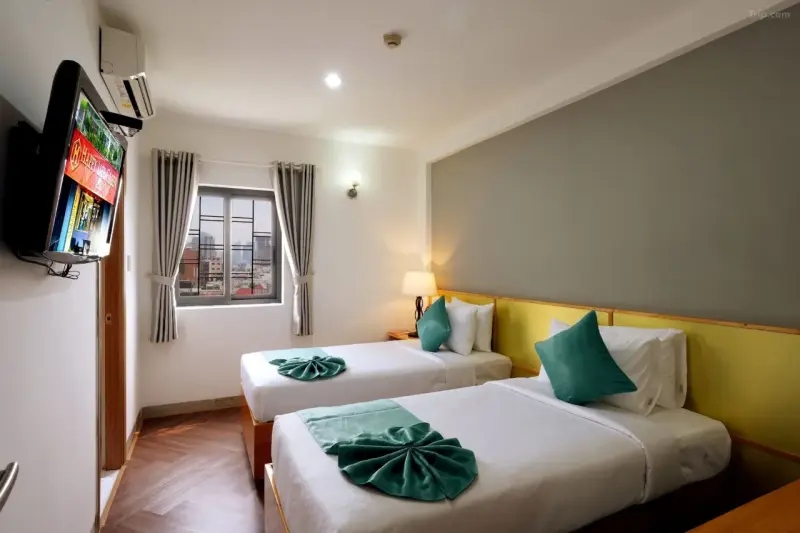 HAPPY LIFE GREEN HOTEL: Review phòng nghỉ, tiện ích và giá phòng tại TP.HCM