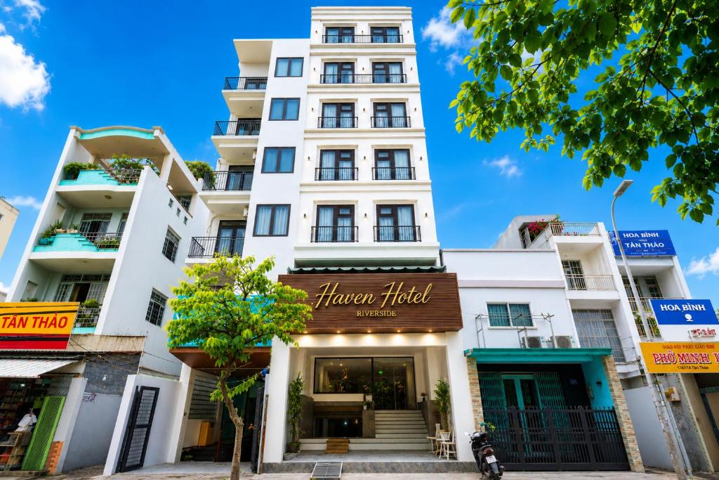 Khách sạn Haven Hut Riverside: Review chi tiết phòng nghỉ, tiện ích và giá phòng tại TP.HCM
