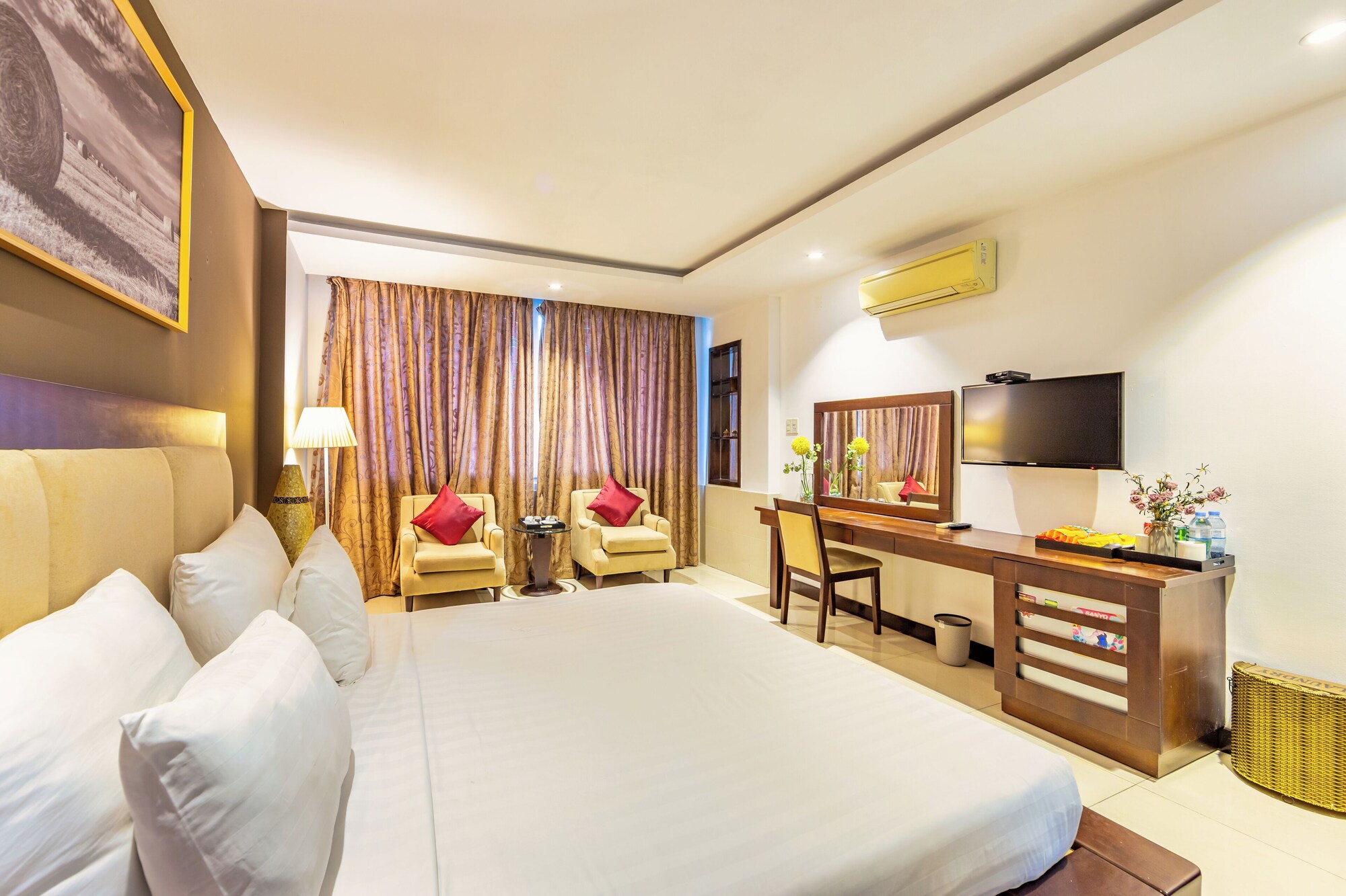 Khách sạn The Noble Swan Central Đồng Du: Review chi tiết phòng nghỉ, tiện ích và giá phòng